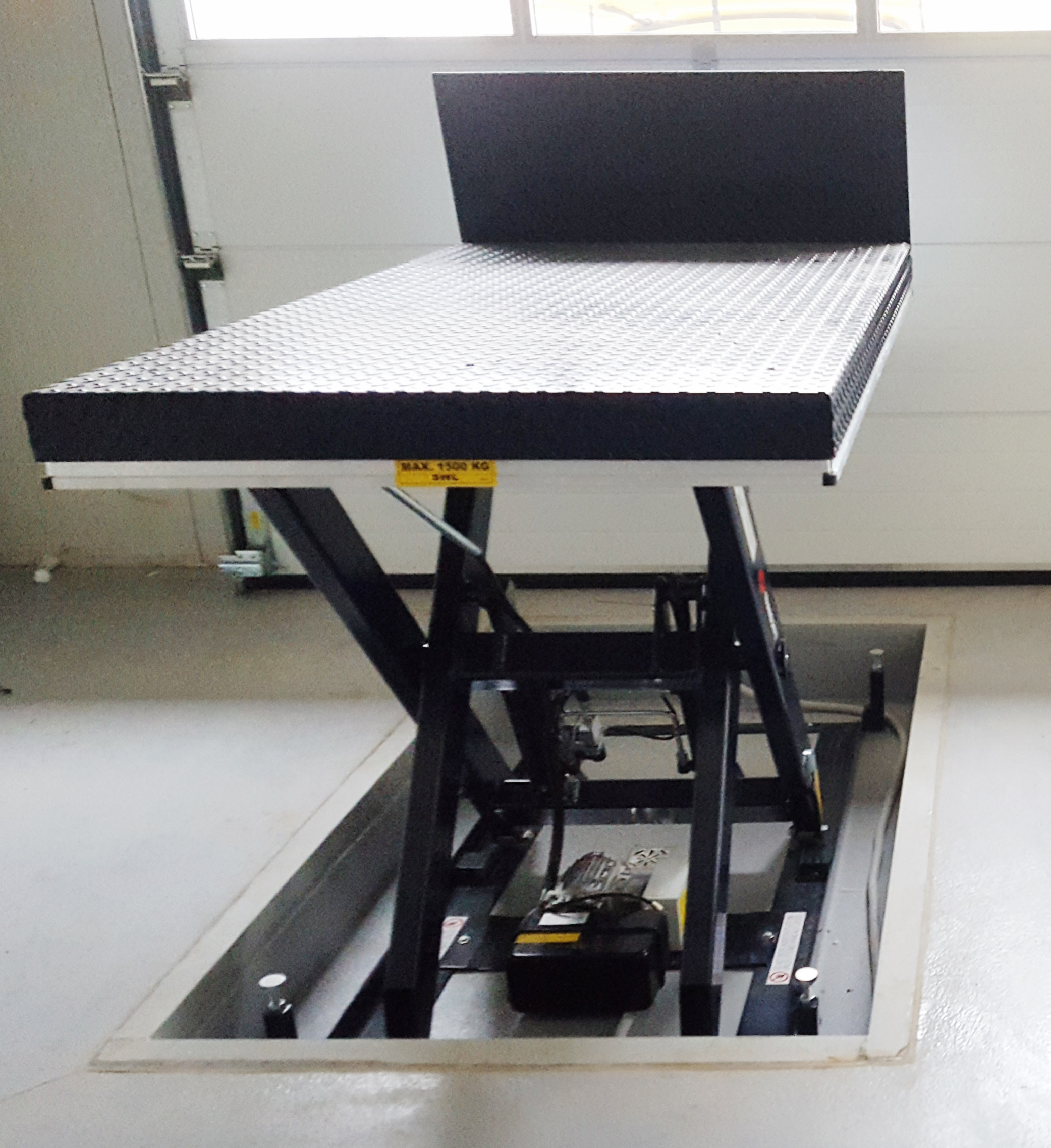 738700E5-998A-4801-9A93-FBEF6A5F50BA