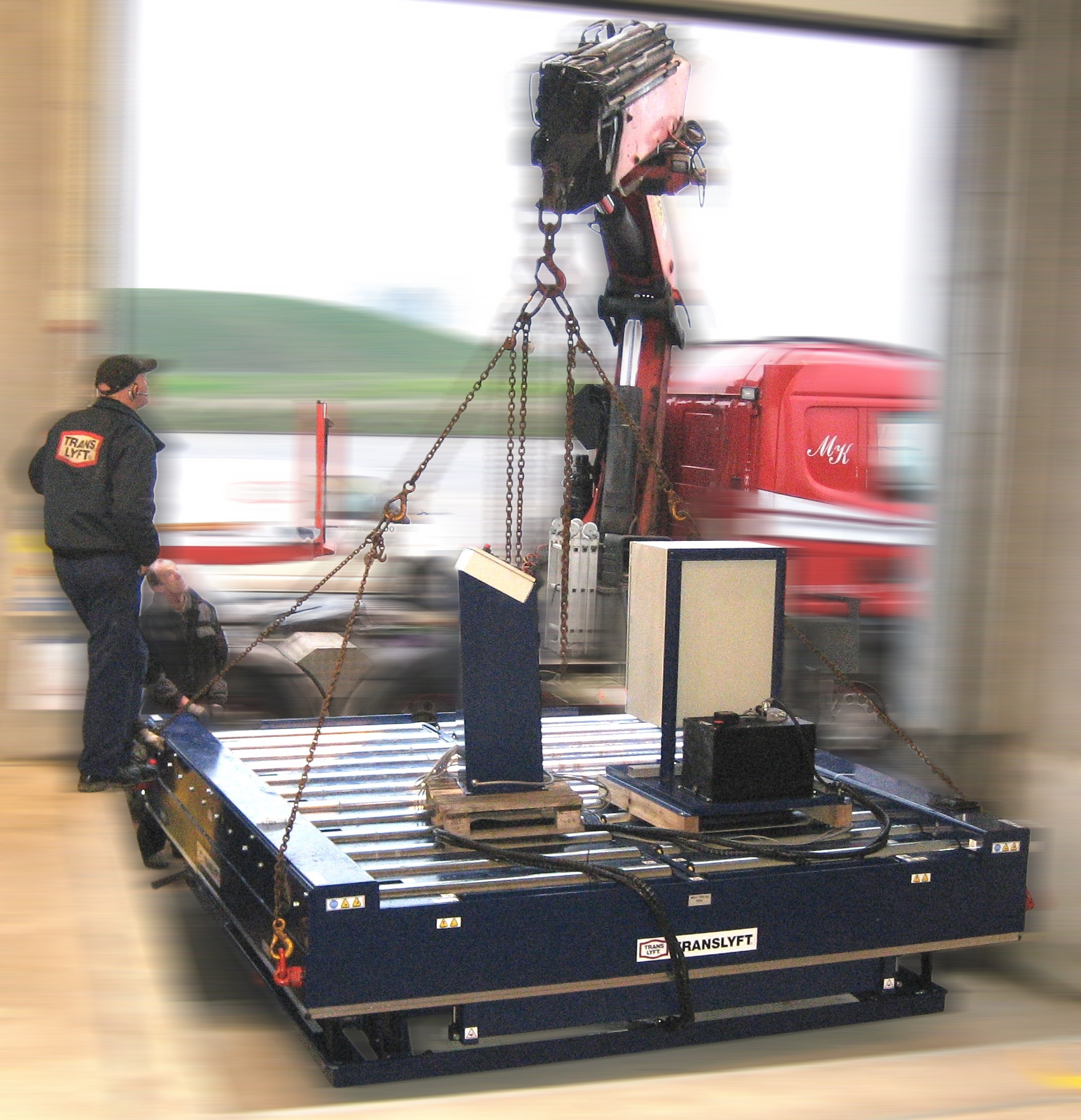 30A. TX8000 + conveyor